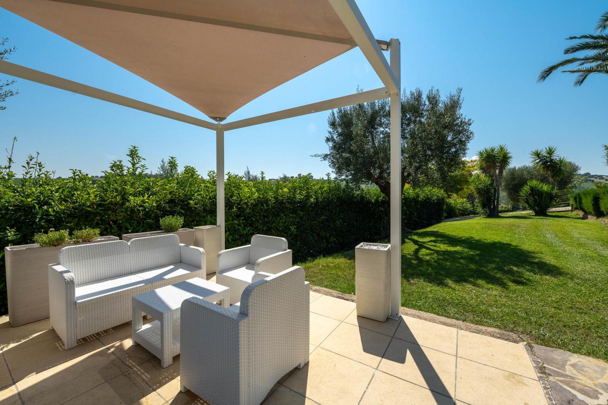 Villa Iulia - Vibra Controguerra ภายนอก รูปภาพ