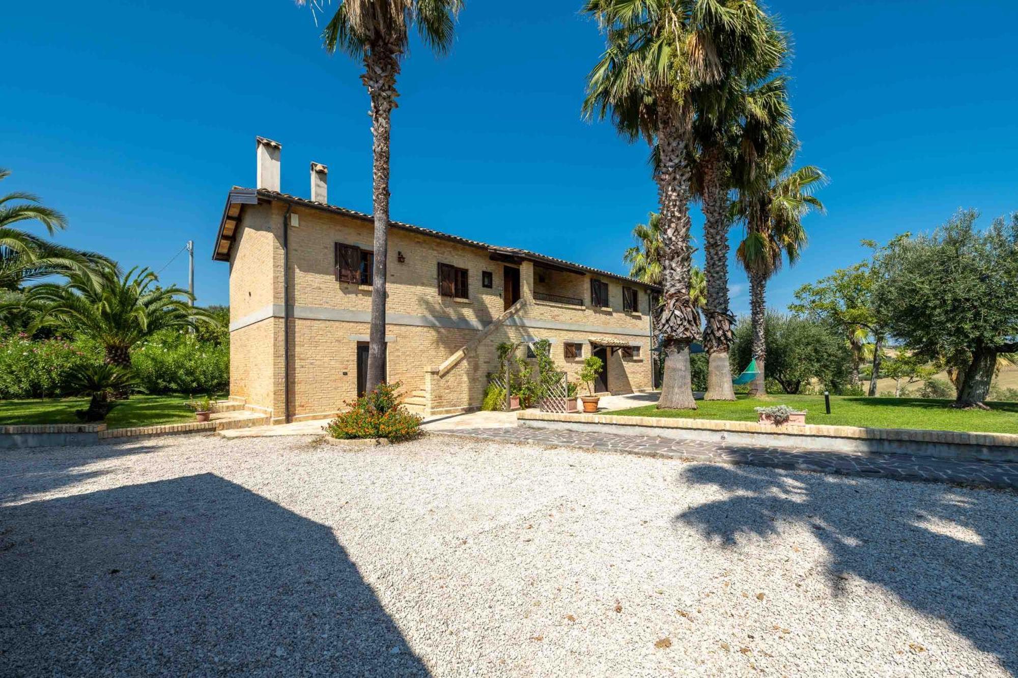 Villa Iulia - Vibra Controguerra ภายนอก รูปภาพ