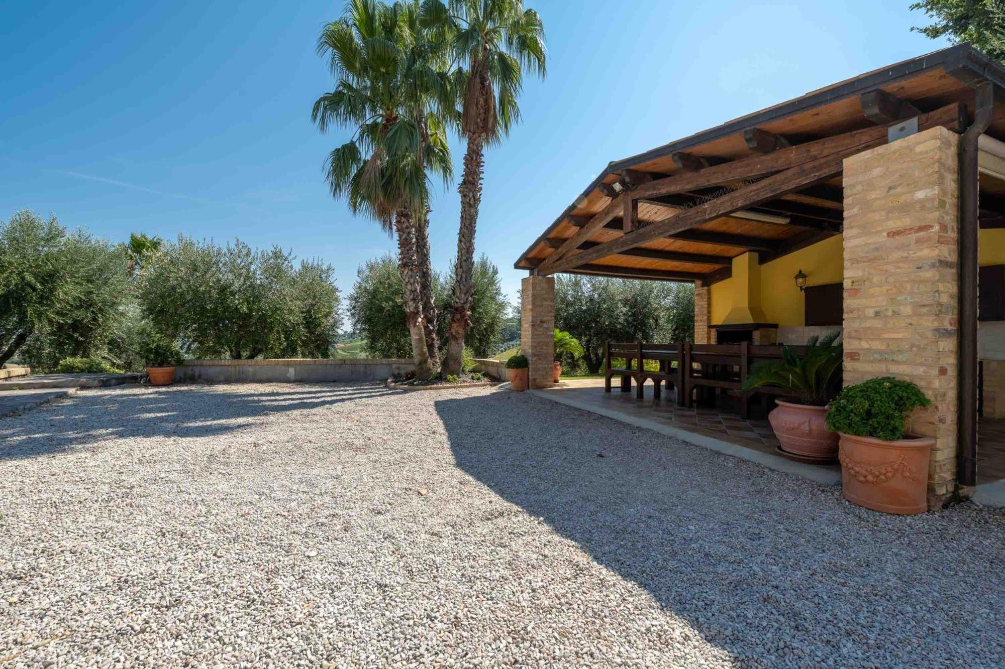 Villa Iulia - Vibra Controguerra ภายนอก รูปภาพ