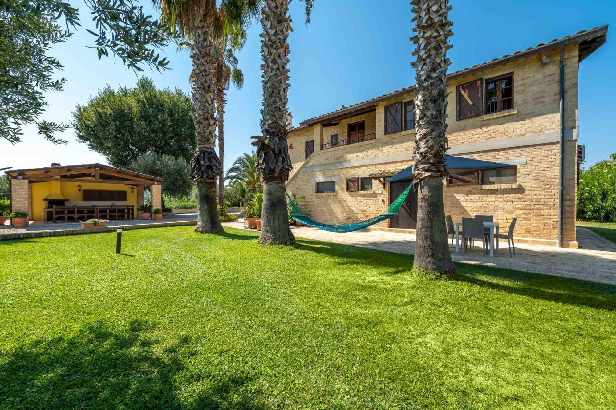 Villa Iulia - Vibra Controguerra ภายนอก รูปภาพ
